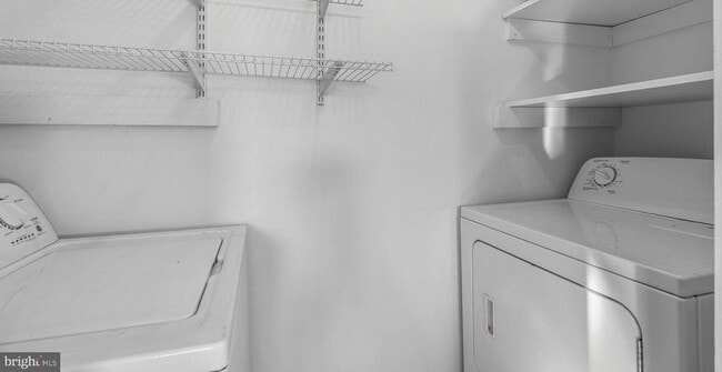 Building Photo - 1725 Fitzwater St