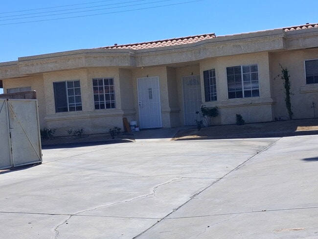 Building Photo - 79041 Avenue 42