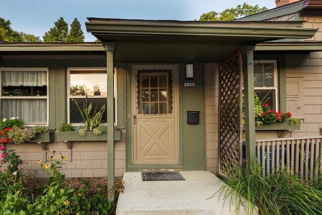 Building Photo - 2655 Whitewood St