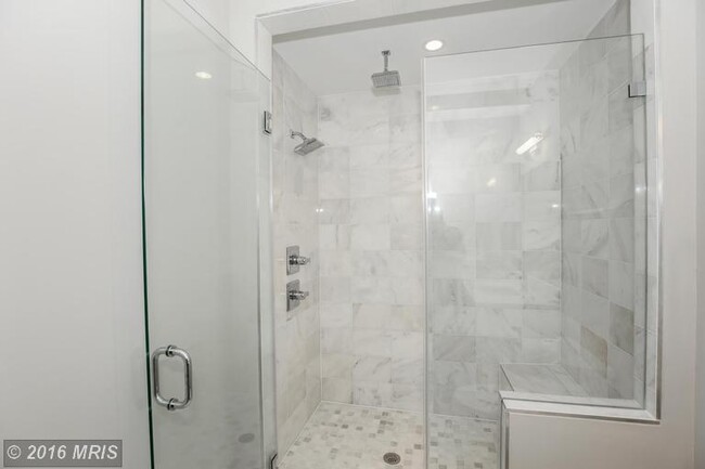 Double Shower Head - Rainfall Shower - 1209 G St SE