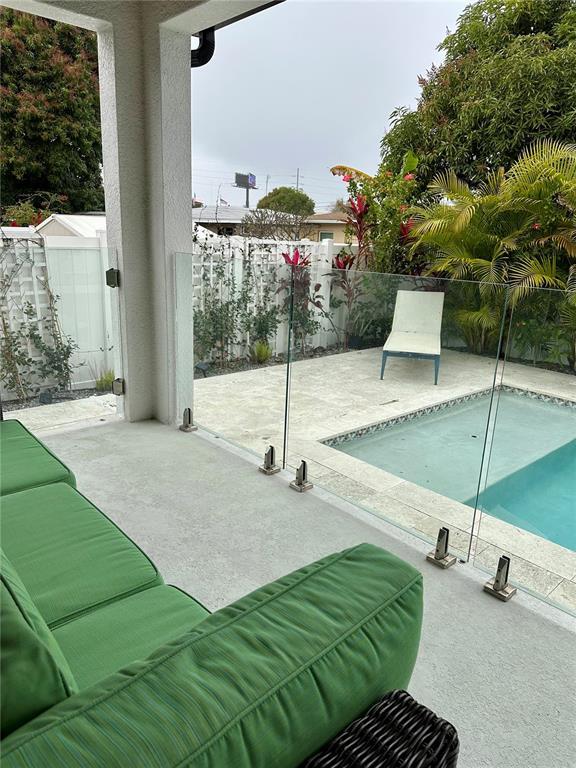 Foto del edificio - 3907 W Cass St