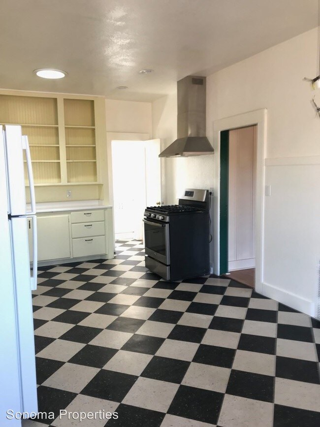Building Photo - 3 br, 1 bath House - 4100 Lovall Valley Loop
