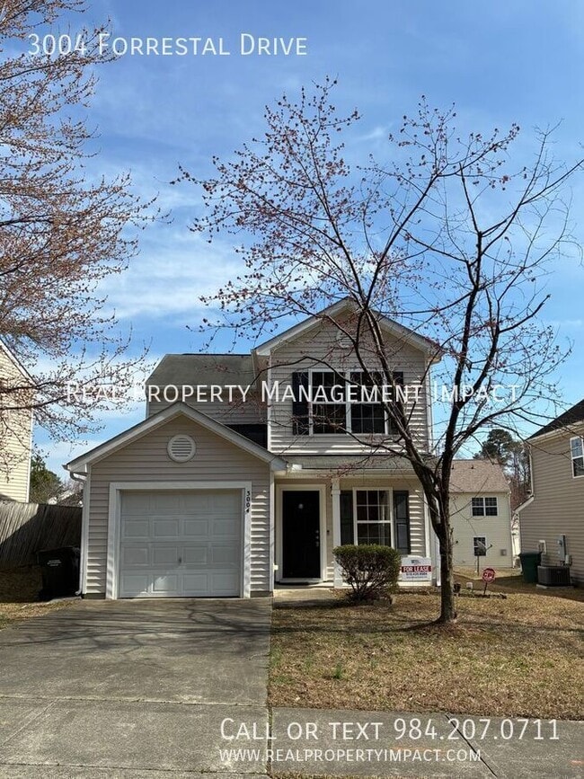 Foto del edificio - 3004 Forrestal Dr