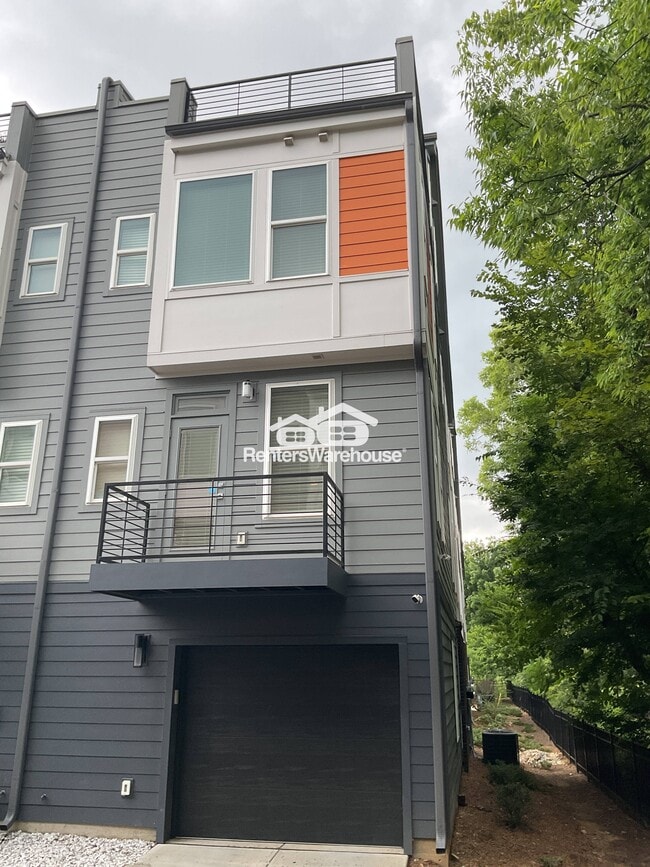 Building Photo - 1319 Millpark Ln