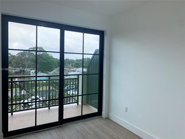 Foto del edificio - 4100 SW 64th Ave