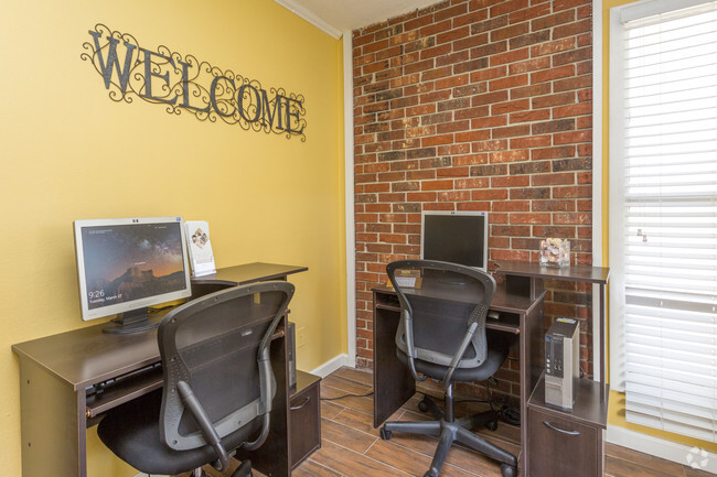 Interior Photo - Ridge Manor Apartments