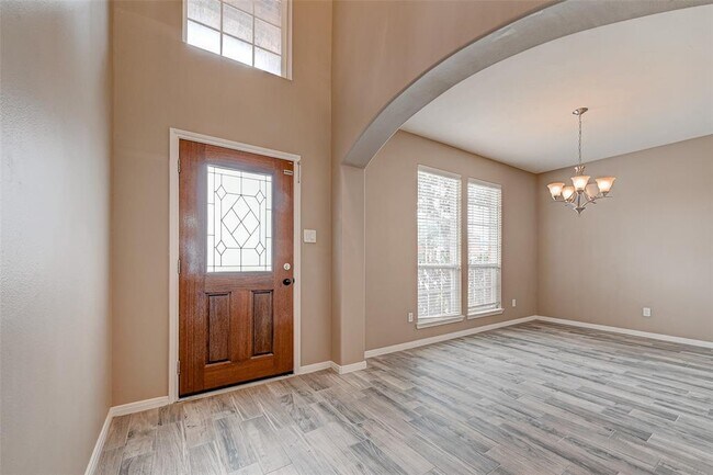 Foto del edificio - 16942 Langham Crossing Ln