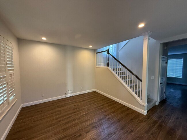 Foto del edificio - 9448 Cedarview Way