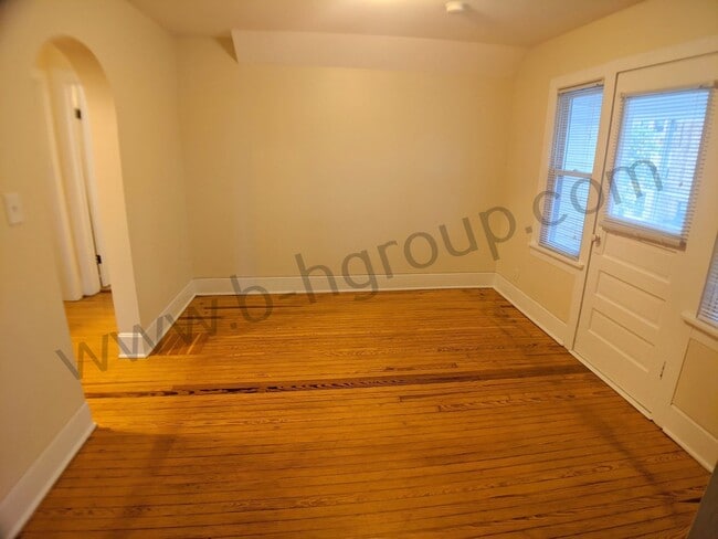 Building Photo - 1313 73rd St