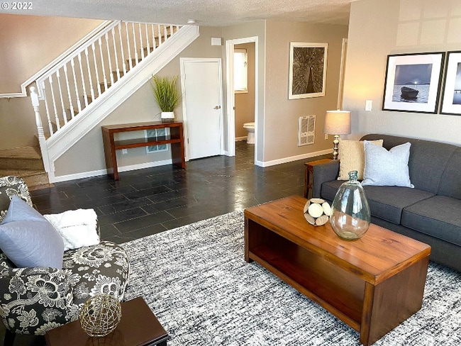 Photo - 5635 SE 84th Ave Townhome