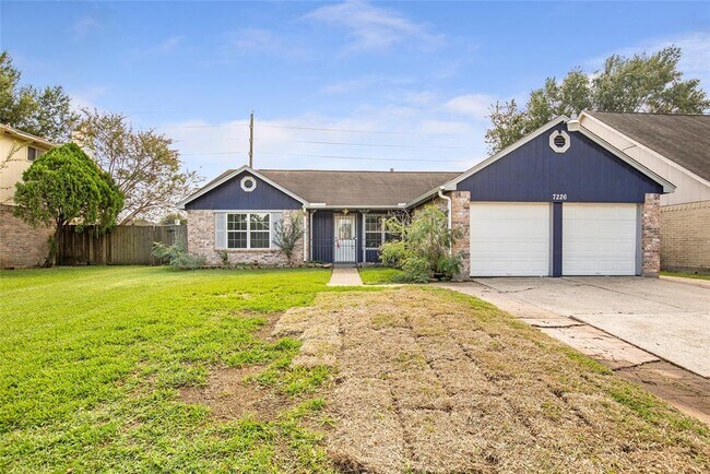 Building Photo - 7226 Blanco Pines Dr