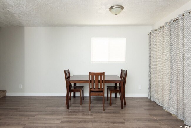 Foto del edificio - North Provo Duplex