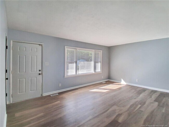 Foto del edificio - 1086 Essex Pl