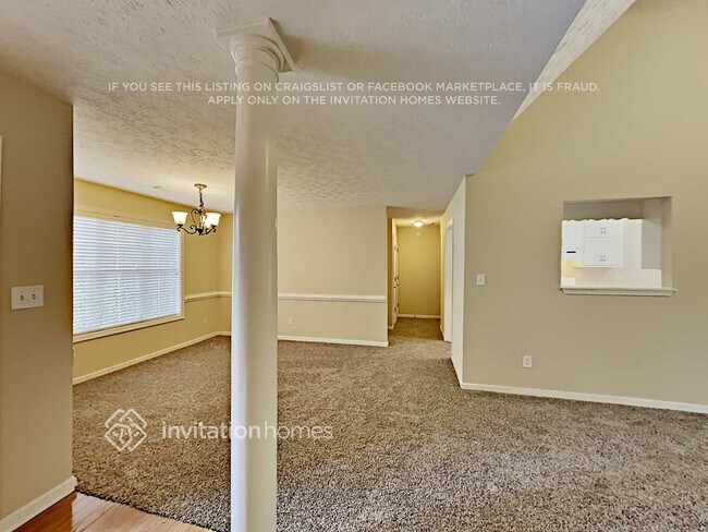 Building Photo - 400 Freedom Dr