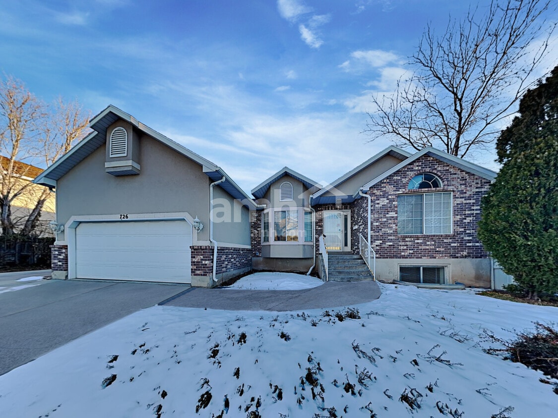 Primary Photo - 726 E Hundley Haven Cir