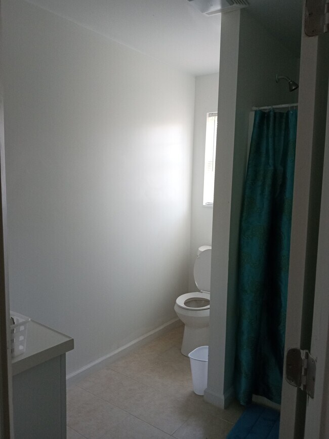 Foto del edificio - 1017 Wheel House Ln