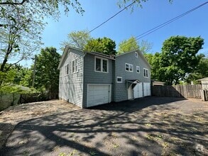 Building Photo - 30 Crissey Ave