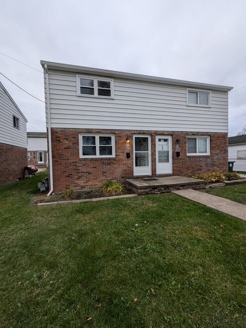 Building Photo - 1363 Wertz Ave SW