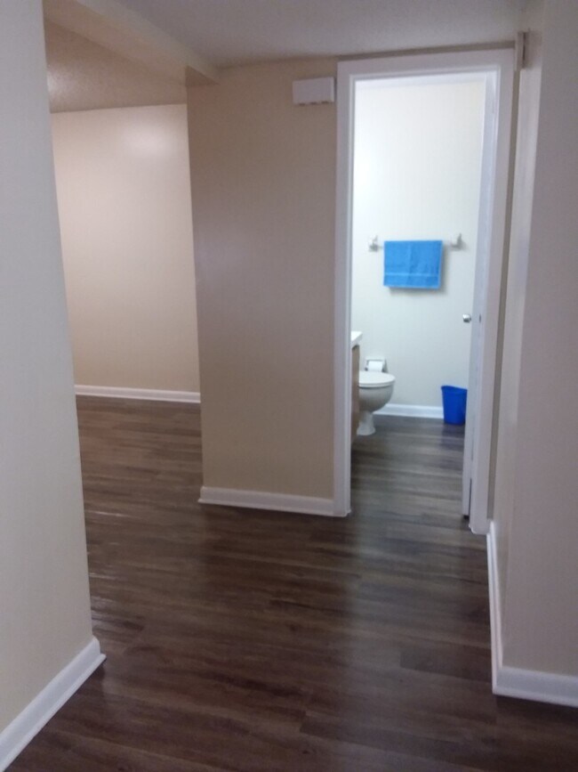 Foto del edificio - 2 bedroom 2 bath townhome near NAS Jax