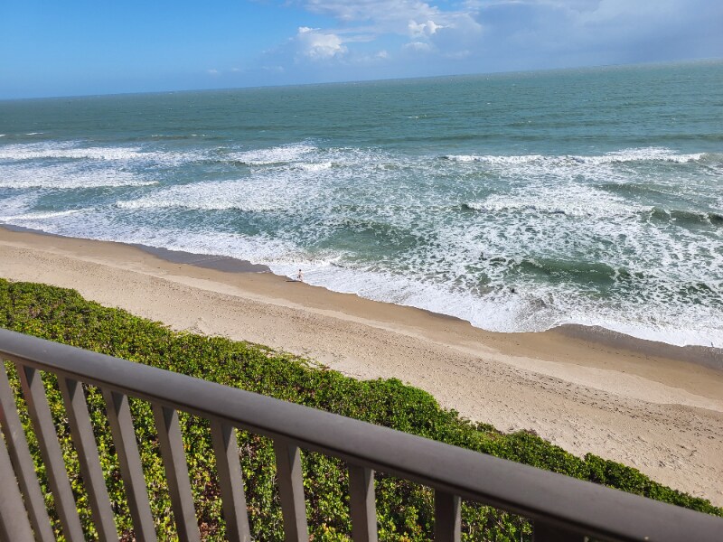 Primary Photo - 9490 S Ocean Dr