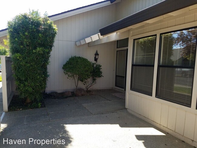 Building Photo - 3 br, 2 bath House - 134 Blakeslee Way