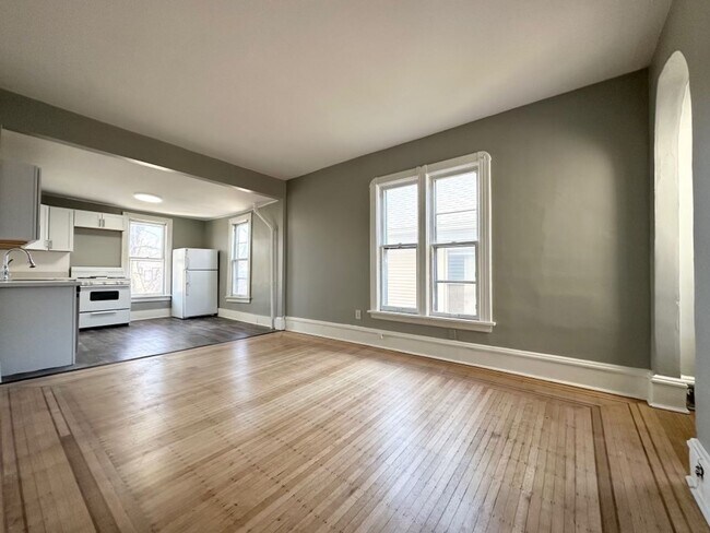 Building Photo - 2711 Aldrich