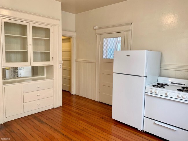 Building Photo - 1 br, 1 bath Apartment - 1403 Kearny St 1403
