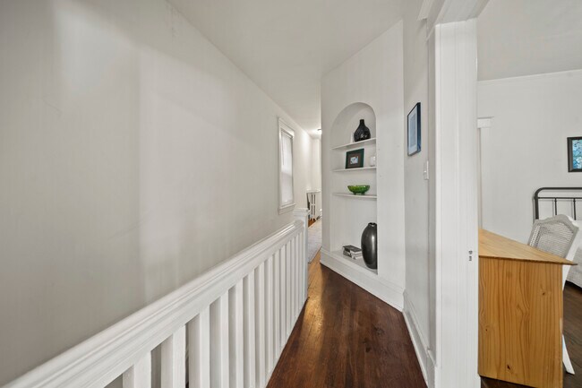 Building Photo - 3014 Park Ave