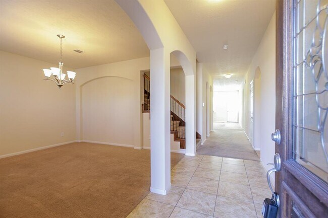 Building Photo - 26711 Mandrake Falls Ct