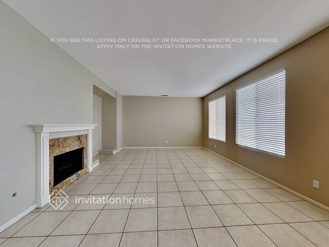 Foto del edificio - 3813 Holly Springs Dr