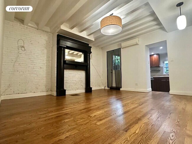 Foto del edificio - 292 Lafayette Ave