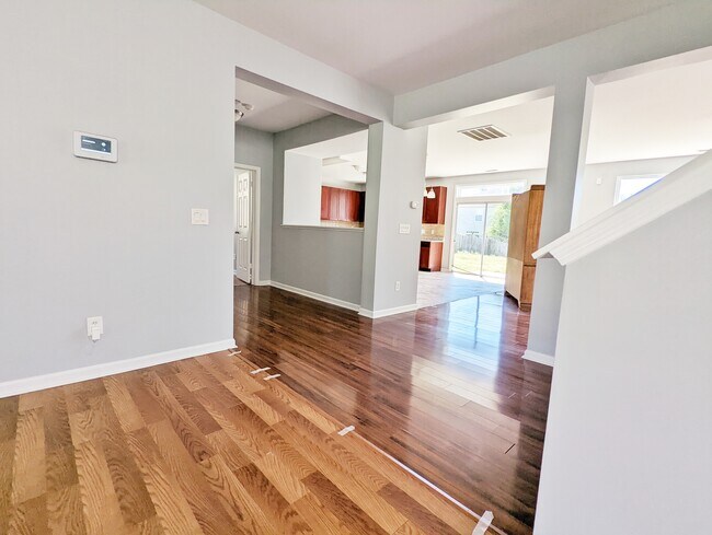 Foto del edificio - 343 Edgecroft Way