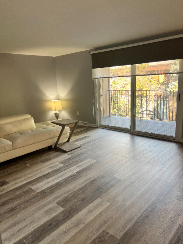 Foto principal - 40 Groton Dr