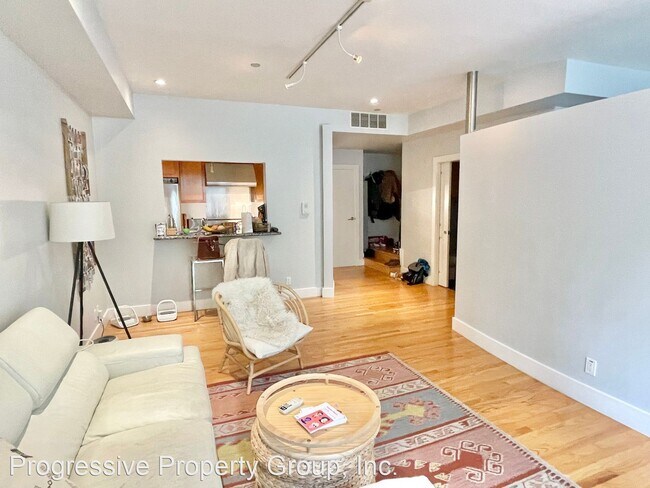 Building Photo - 1 br, 1 bath House - 56 Collingwood Street