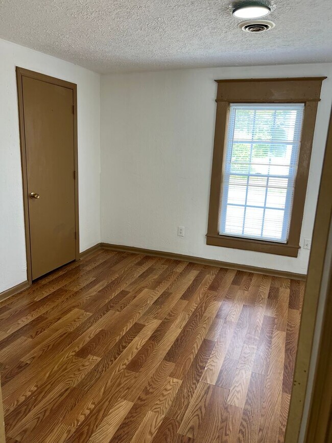 Foto del edificio - 614 21st St NW