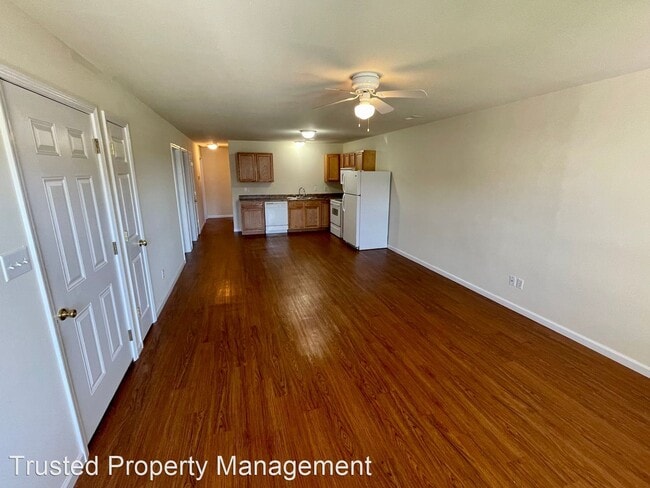 Building Photo - 3 br, 2 bath House - 36 Liberty Lane