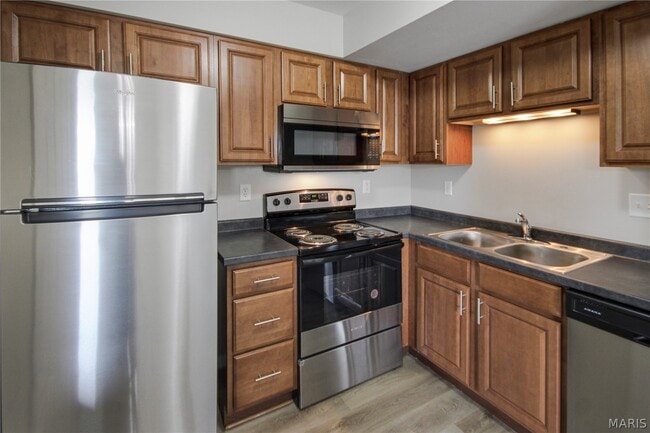 Building Photo - 143 Stonewall Creek Dr