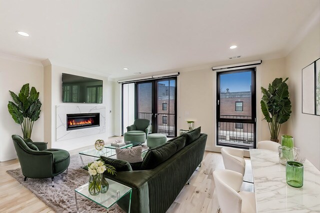 Foto del edificio - 5015 N Lincoln Ave