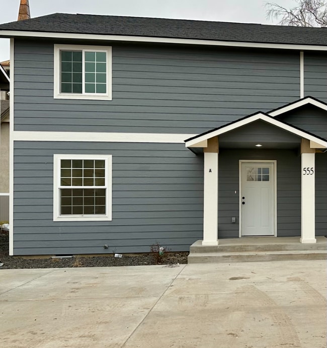 Building Photo - 555 Franklin Ct