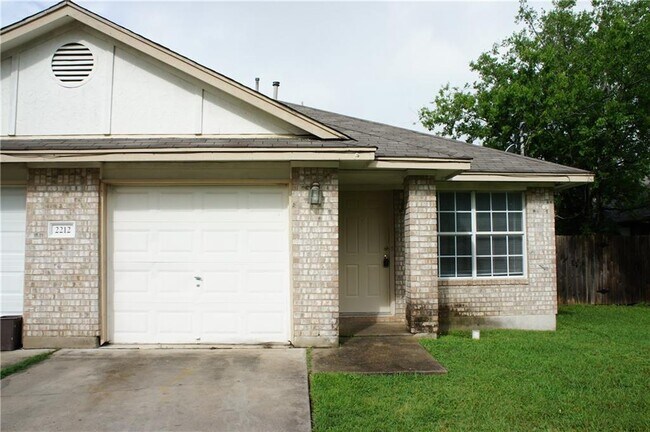 Foto del edificio - 2212 Smith Branch Blvd