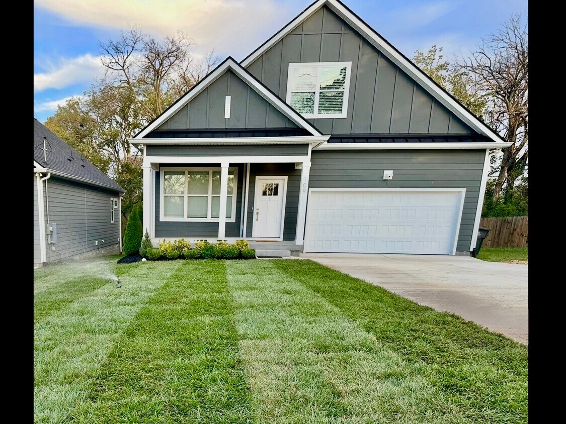 Foto principal - 109 Farris Ave