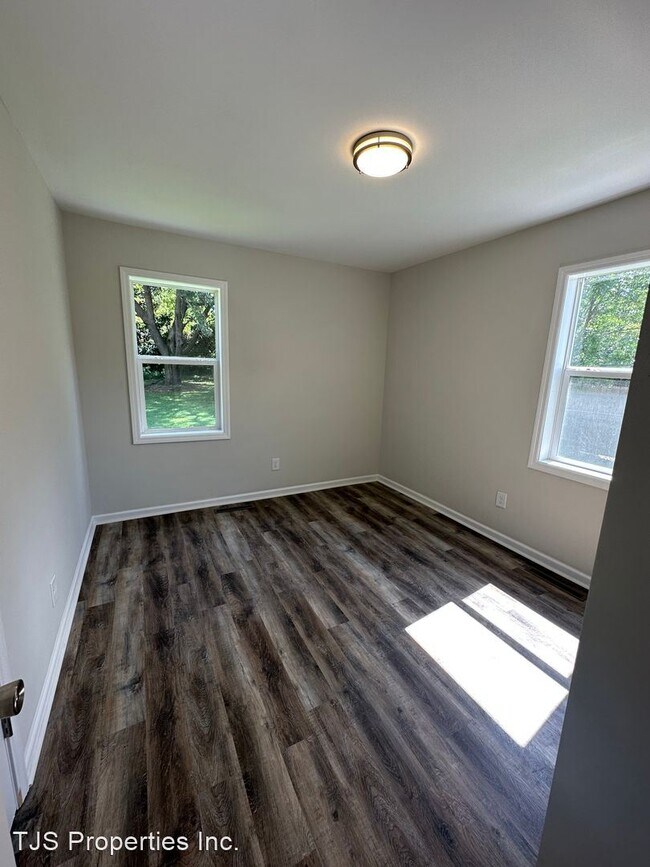 Foto del edificio - 2 br, 1 bath House - 513 National Ave