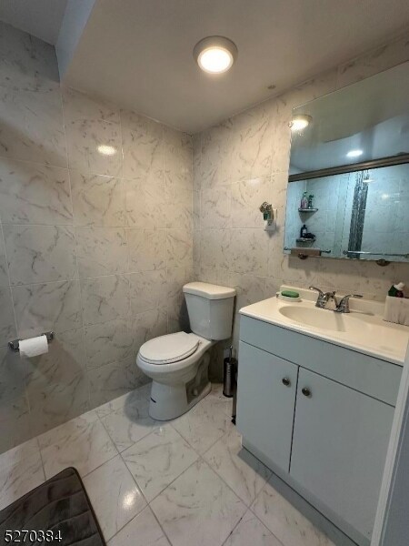 Foto del edificio - 628 Walsh Ave