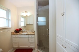 Building Photo - 3535 Durhill St