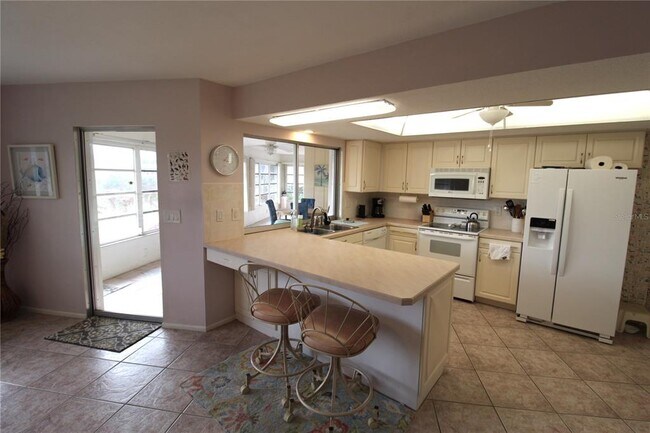 Foto del edificio - 2332 Bal Harbour Dr