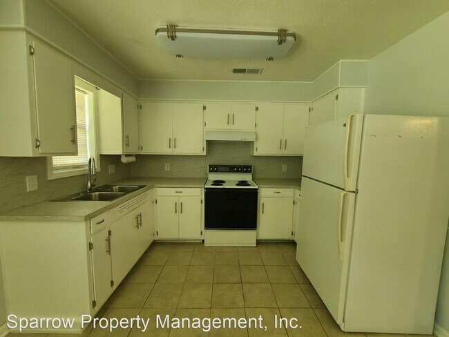 Building Photo - 4 br, 2.5 bath House - 1403 Parsons Court