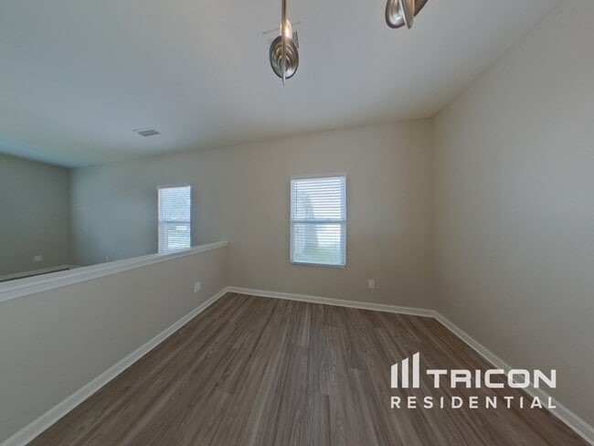 Building Photo - 15619 Lakepoint Forest Dr