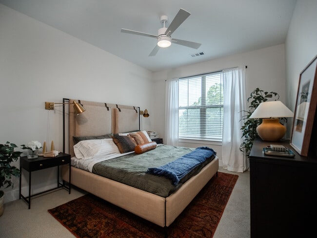 Building Photo - The Kelsey at Scofield Farms