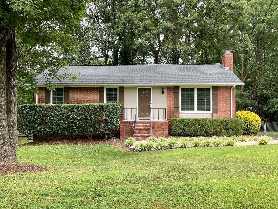 1506 Rama Rd, Charlotte, NC 28211 House Rental in Charlotte, NC