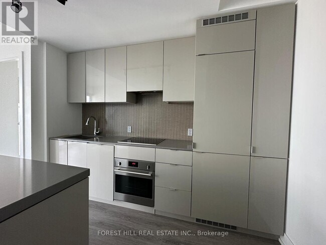 Photo du bâtiment - 7 Grenville St